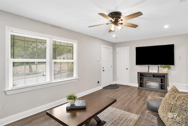 1508 Phillips Ln, Mobile, AL 36618 - living room with baseboards, a ceiling fan, recessed lighting, and wood finished floors