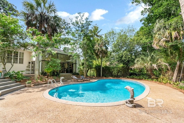 6000 Shenandoah Rd, Mobile, AL 36608 - swimming pool with a patio area