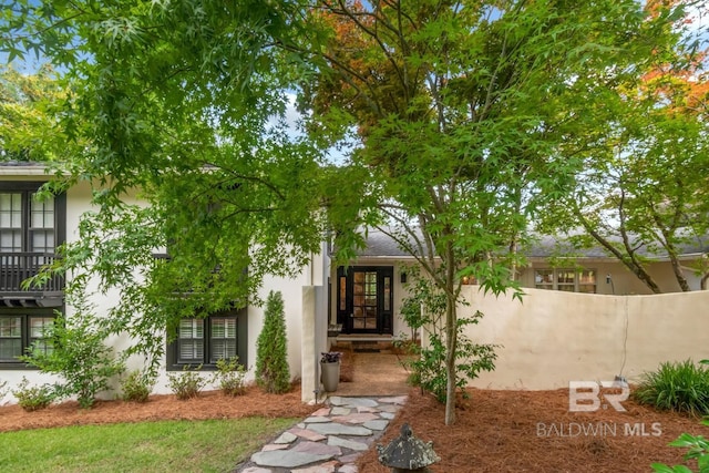 6000 Shenandoah Rd, Mobile, AL 36608 - view of front of property with stucco siding