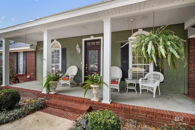 property entrance with a porch