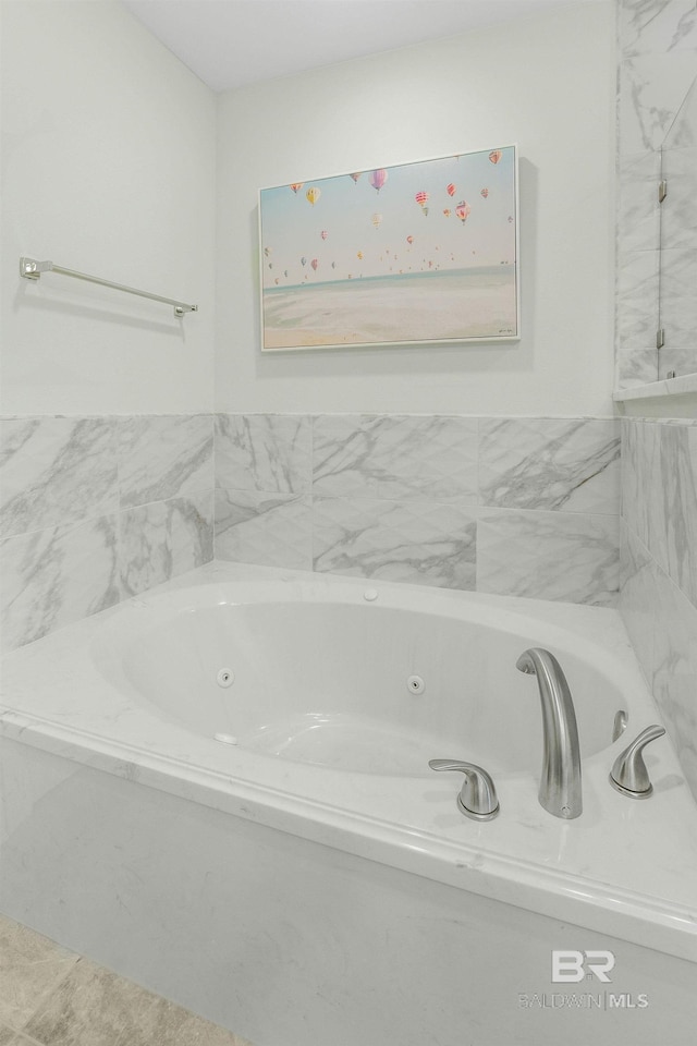 23008 W Perdido Beach Blvd Unit 1905, Orange Beach, AL 36561 - bathroom featuring a tub with jets