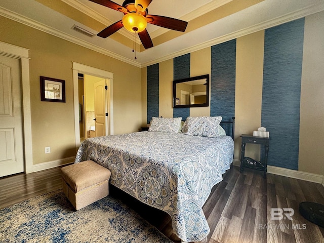 1030 Crown Walk Dr, Foley, AL 36535 - bedroom featuring wood finished floors, ornamental molding, a tray ceiling, and ceiling fan