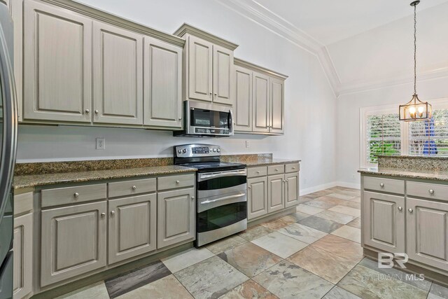 kitchen featuring appliances with stainless steel finishes, dark stone countertops, crown molding, decorative light fixtures, and a notable chandelier