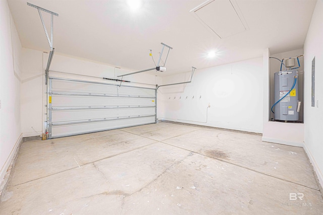 394 Haise Ln, Gulf Shores, AL 36542 - garage with electric water heater and baseboards