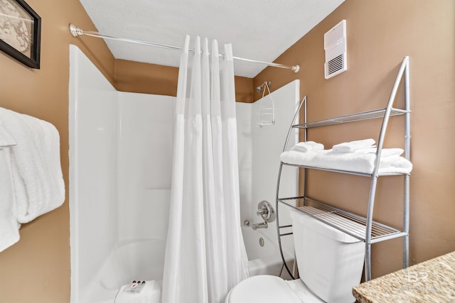 bathroom with toilet and shower / tub combo with curtain