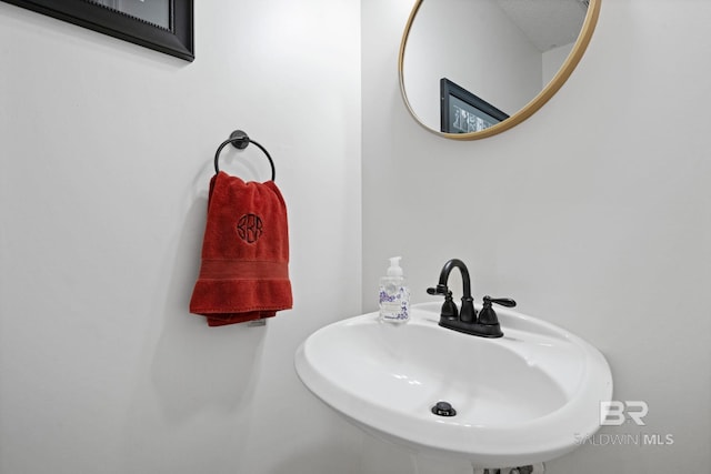 6417 Magnolia Place Ct, Mobile, AL 36695 - bathroom featuring a sink