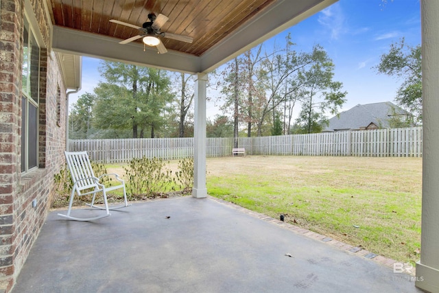 view of patio featuring ceiling fan