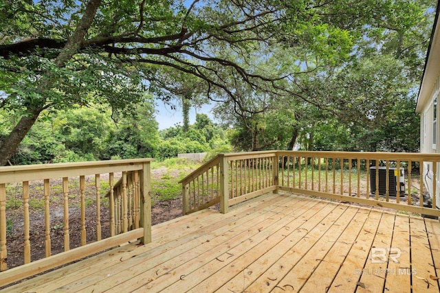 3512 Spring Hill Ave, Mobile, AL 36608 - wooden deck with view of scattered trees
