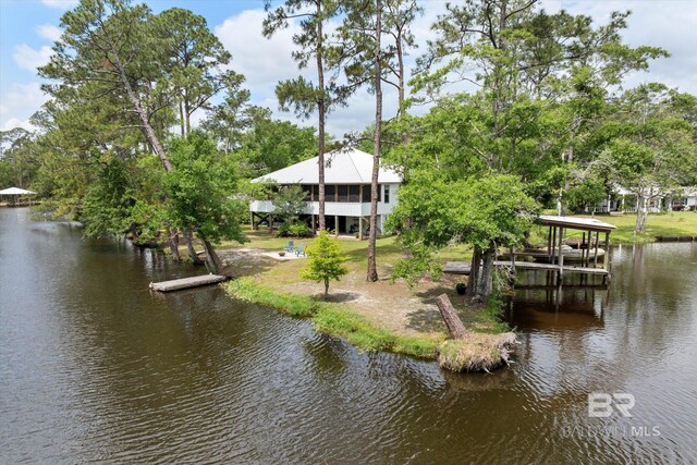 dock area featuring a water view