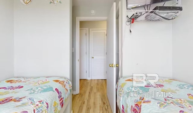 572 E Beach Blvd Unit 318, Gulf Shores, AL 36542 - bedroom featuring light wood-style floors
