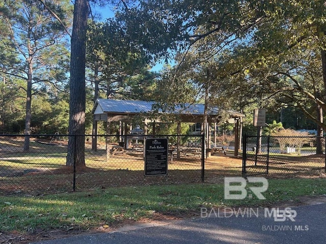 711 Daphmont Dr, Daphne, AL 36526