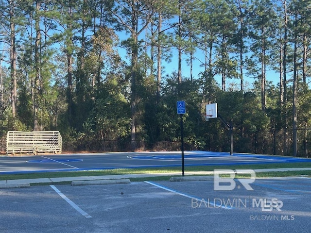711 Daphmont Dr, Daphne, AL 36526