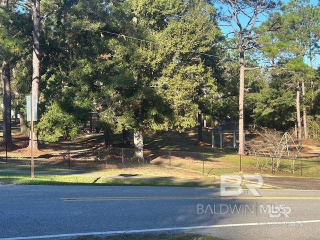 711 Daphmont Dr, Daphne, AL 36526