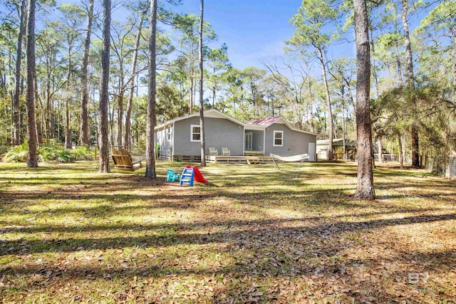 exterior space featuring a yard