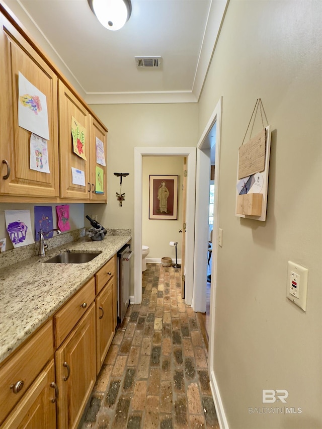 51600 State Highway 59, Bay Minette, AL 36507 - corridor featuring brick floors, a sink, baseboards, and ornamental molding