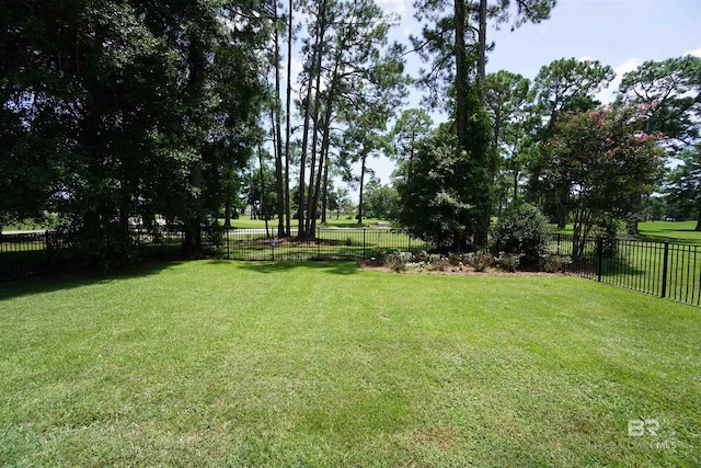 607 Wedgewood Dr, Gulf Shores, AL 36542 - view of yard