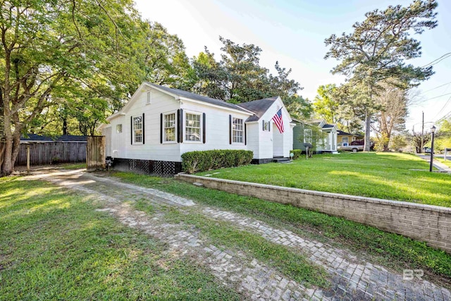 255 Pinehill Dr, Mobile, AL 36606 - view of front of home