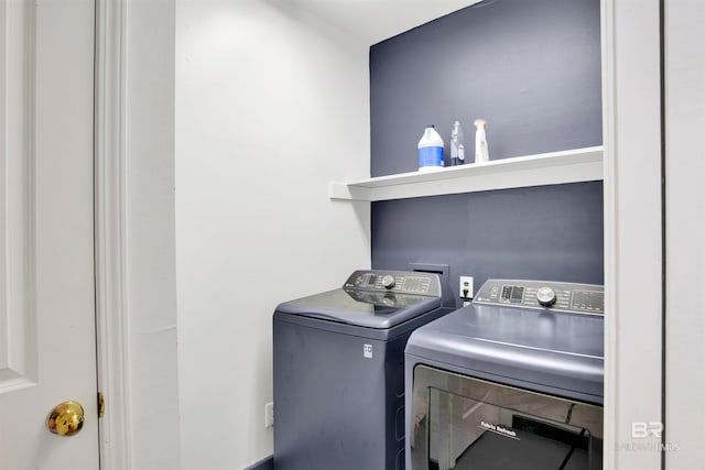 laundry room featuring washer and dryer