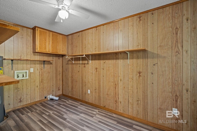 302 Norwood Ct, Bay Minette, AL 36507 - walk in closet with dark wood-style flooring and ceiling fan