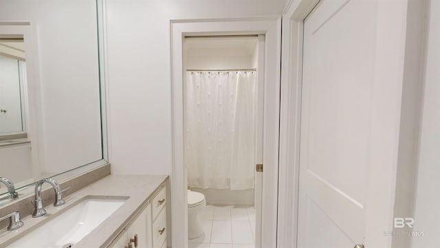 140 S Mcgregor Ave # E, Mobile, AL 36608 - bathroom featuring vanity, toilet, tile patterned flooring, and shower / bath combination with curtain