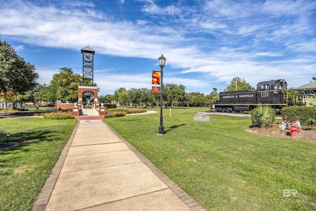 1077 Crown Walk Dr, Foley, AL 36535 - view of property's community featuring a yard