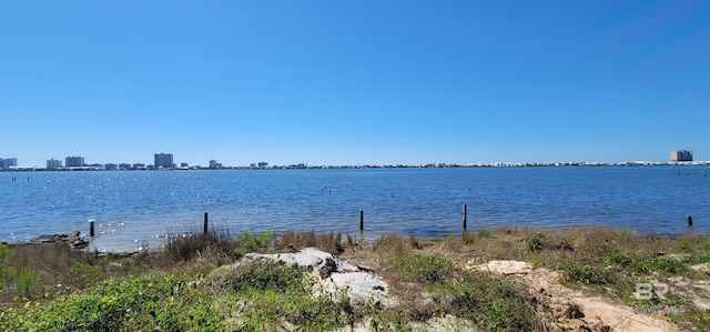 1047 Water Oaks Cir, Gulf Shores, AL 36542