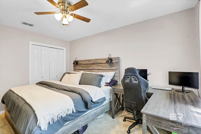 106 Gordon Cir, Daphne, AL 36526 - bedroom featuring carpet, a desk, a closet, and ceiling fan