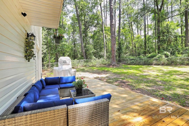 106 Gordon Cir, Daphne, AL 36526 - deck featuring an outdoor hangout area and a fenced backyard
