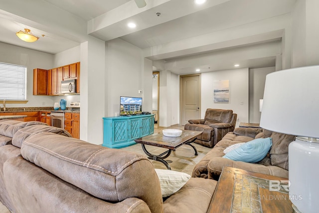 living area featuring recessed lighting