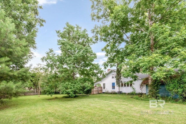 101 S Carlen St, Mobile, AL 36606 - view of yard
