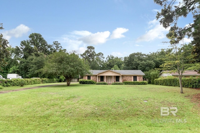 3909 Blue Gill Cir, Mobile, AL 36619 - view of front of property with a front lawn