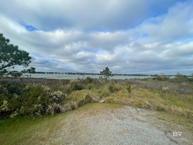 Listing photo 3 for 1320 W Lagoon Ave, Gulf Shores AL 36542