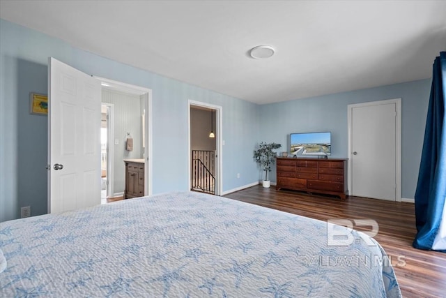 108 Ponchartrain Ct, Dauphin Island, AL 36528 - bedroom featuring wood finished floors