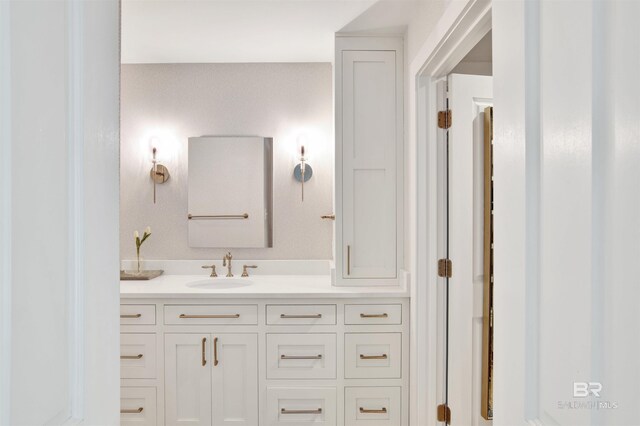 210 S Mobile St Unit 16, Fairhope, AL 36532 - bathroom featuring vanity