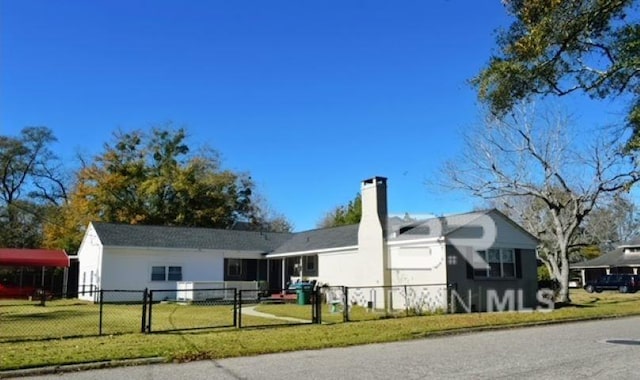 exterior space featuring a yard