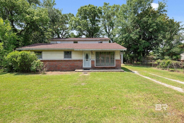 1510 Ponce De Leon Dr, Mobile, AL 36605 - view of front facade featuring brick siding
