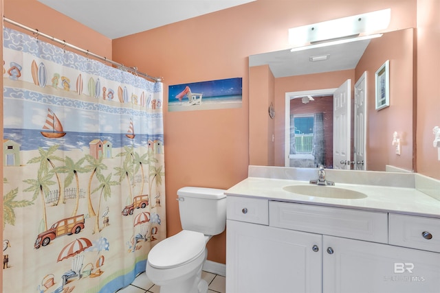 bathroom with toilet, vanity, and a shower with curtain