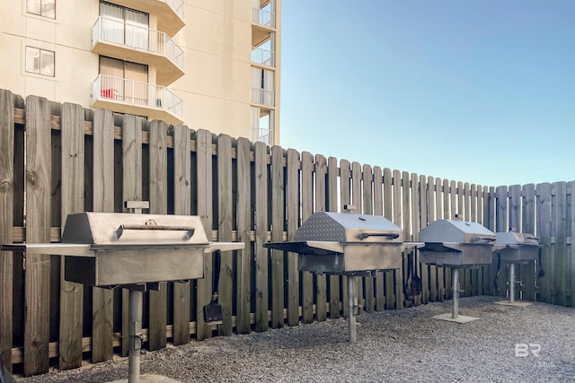 455 E Beach Blvd Unit 1505, Gulf Shores, AL 36542 - view of patio with fence