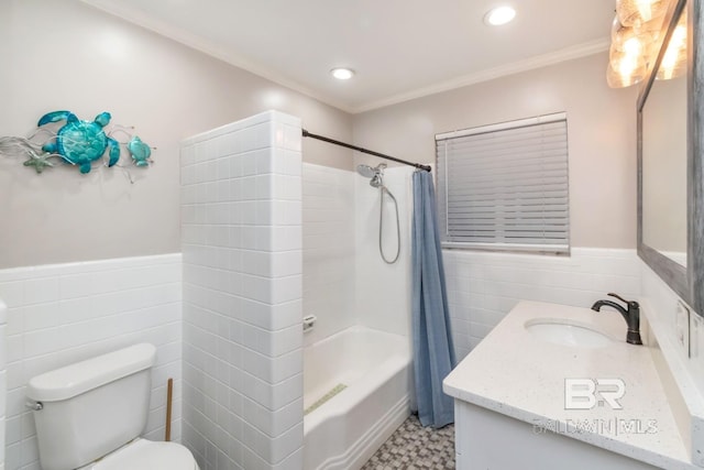 1 Elizabeth Pl, Mobile, AL 36606 - full bathroom featuring tile walls, toilet, vanity, a wainscoted wall, and shower / bath combo