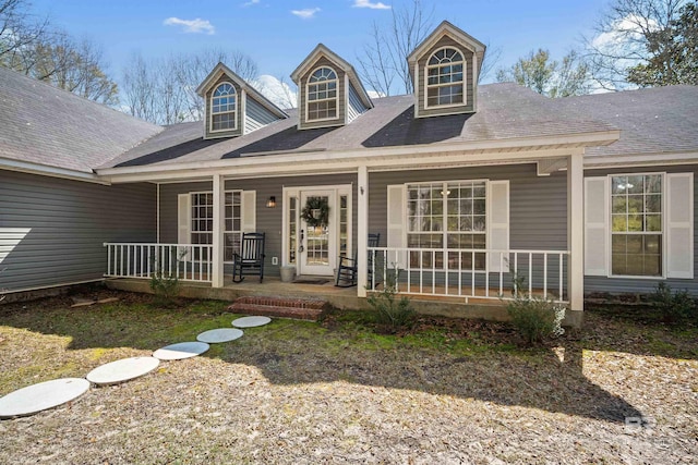 view of front of home with covered porch