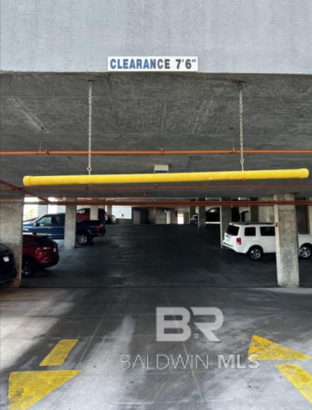 401 E Beach Blvd Unit 507, Gulf Shores, AL 36542 - view of parking deck