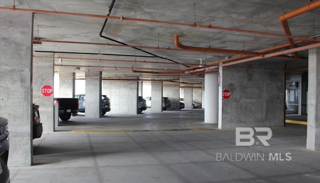 401 E Beach Blvd Unit 507, Gulf Shores, AL 36542 - view of parking garage