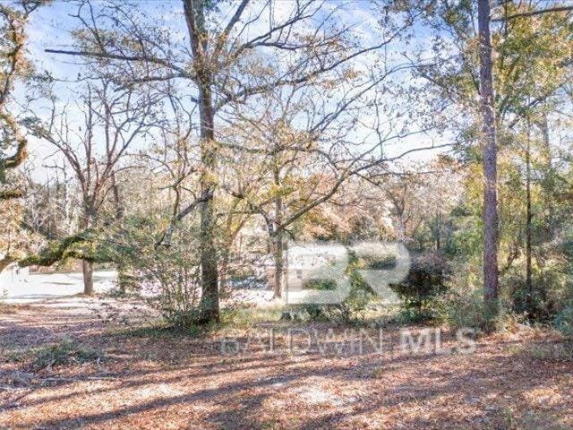 Listing photo 2 for 1935 Wildwood Pl, Mobile AL 36609