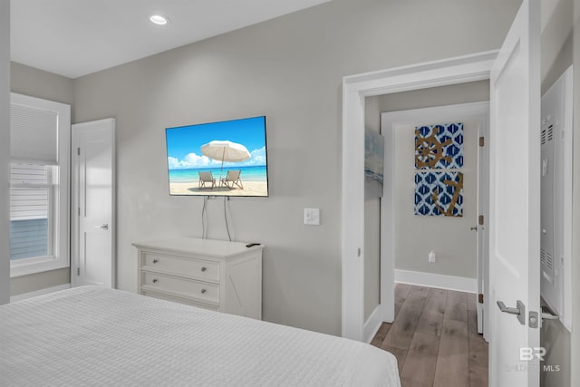 1592 W Beach Blvd, Gulf Shores, AL 36542 - view of bedroom