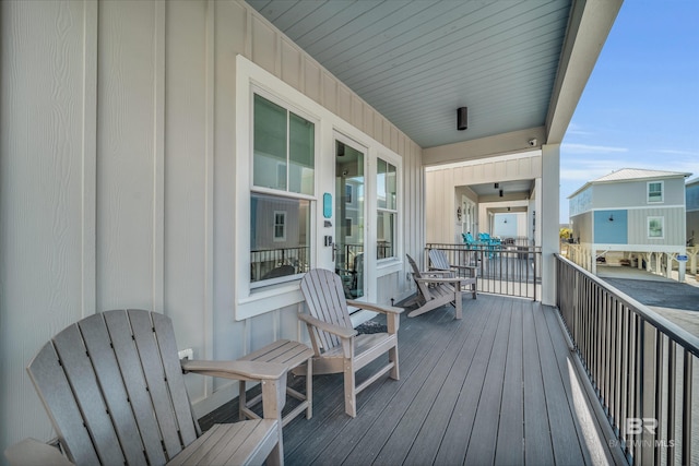 1592 W Beach Blvd, Gulf Shores, AL 36542 - view of wooden terrace