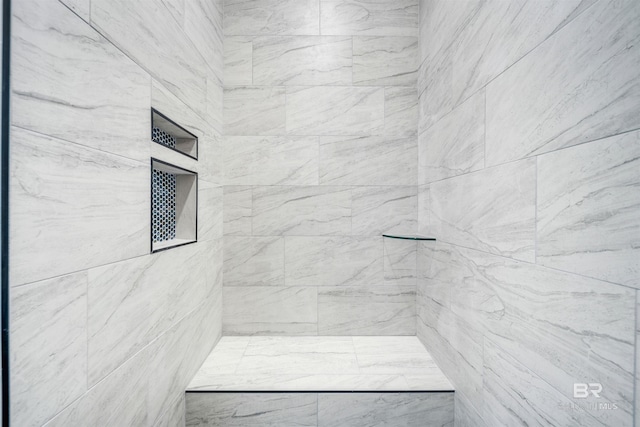 7056 Stone Chase Ln, Gulf Shores, AL 36542 - full bathroom with a tile shower
