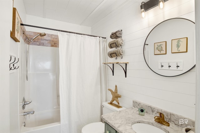 930 W Beach Blvd Unit 106, Gulf Shores, AL 36542 - bathroom with shower / bath combo with shower curtain, toilet, and vanity