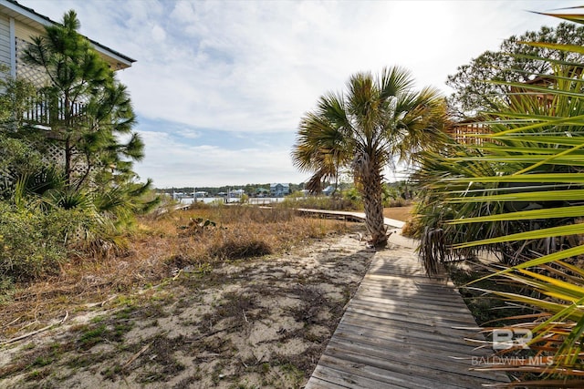 view of property's community featuring a water view