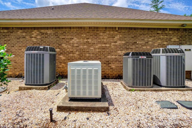 917 Rockaway Creek Rd, Atmore, AL 36502 - exterior details featuring brick siding and central AC unit
