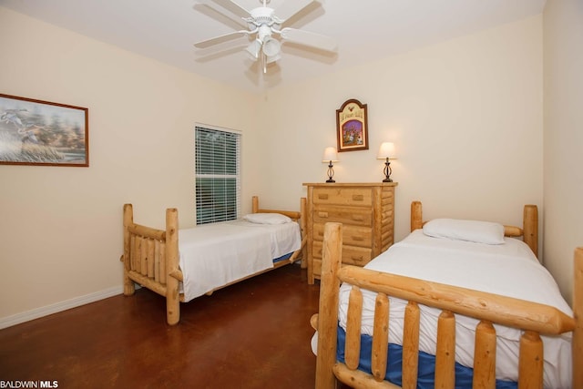 bedroom featuring ceiling fan